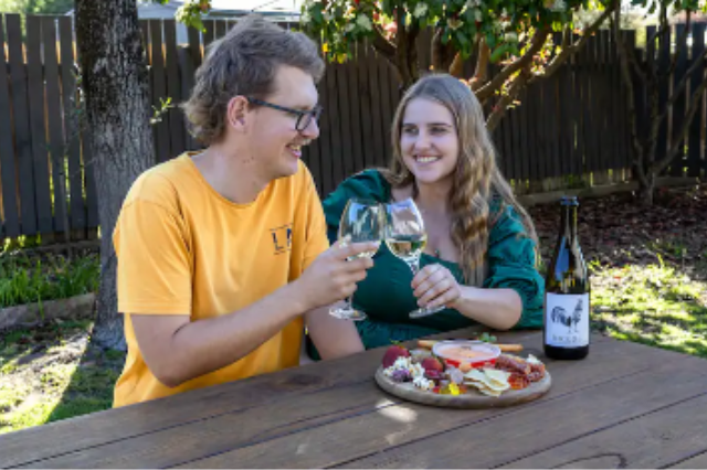 Is Castlemaine worth visiting?​